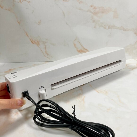 Svantto A4 Laminator || 9 inch Mini White - Picture 5 of 7